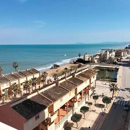 Spacious Attic W/ Views, Two Terraces & Pool Apartmán